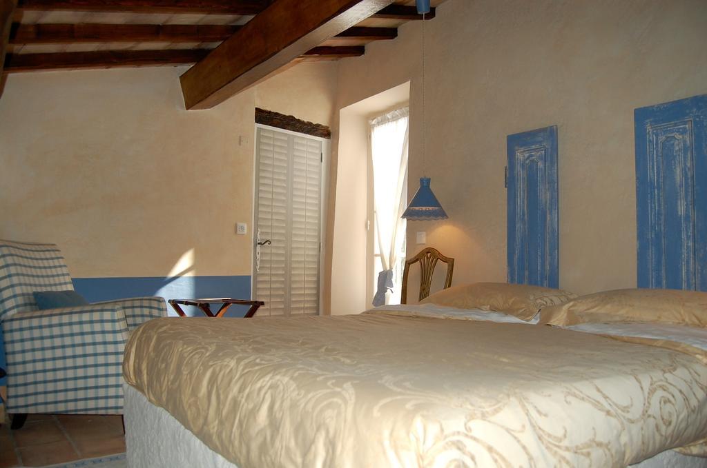 Bed and Breakfast Bergerie Des Suanes Fayence Exterior foto